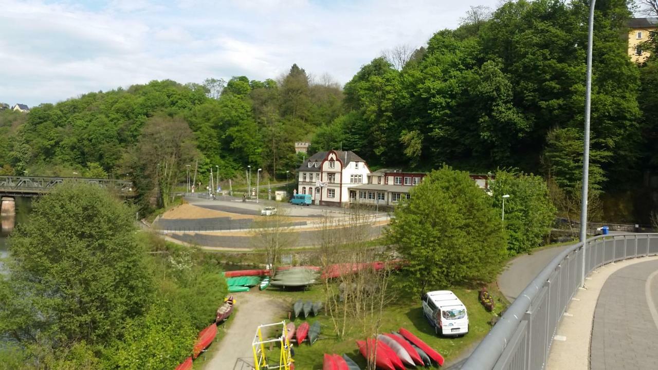 Hotel Lahnblick Weilburg Buitenkant foto